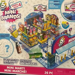 Zuru Mini Brands Series 4 Mini Mart